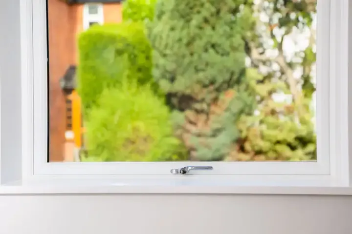 Condensation reduction on windows